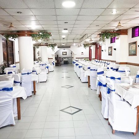 Hotel Supreme Силет Екстериор снимка